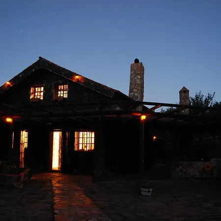 Home2book Volcano Views Eco-house *