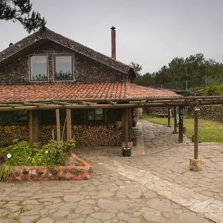 شاليه Home2book Volcano Views Eco-house *